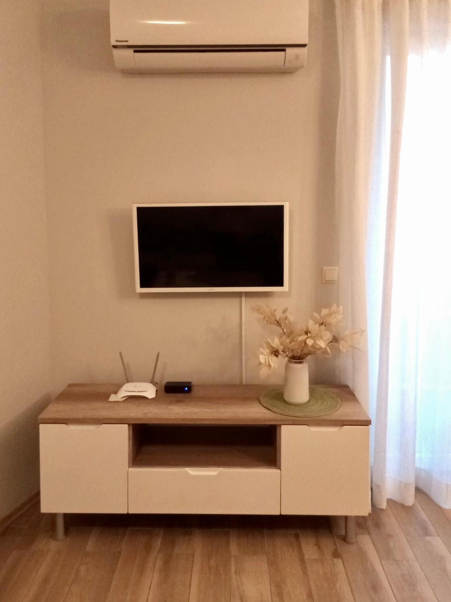 Apartment Morskoi Gnom Burgas Stad Buitenkant foto
